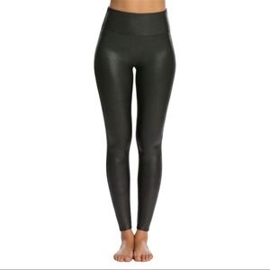 Spanx Faux Leather Leggings Size Medium